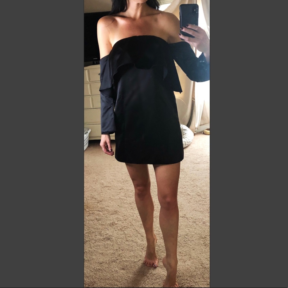Shiny black Zara dress